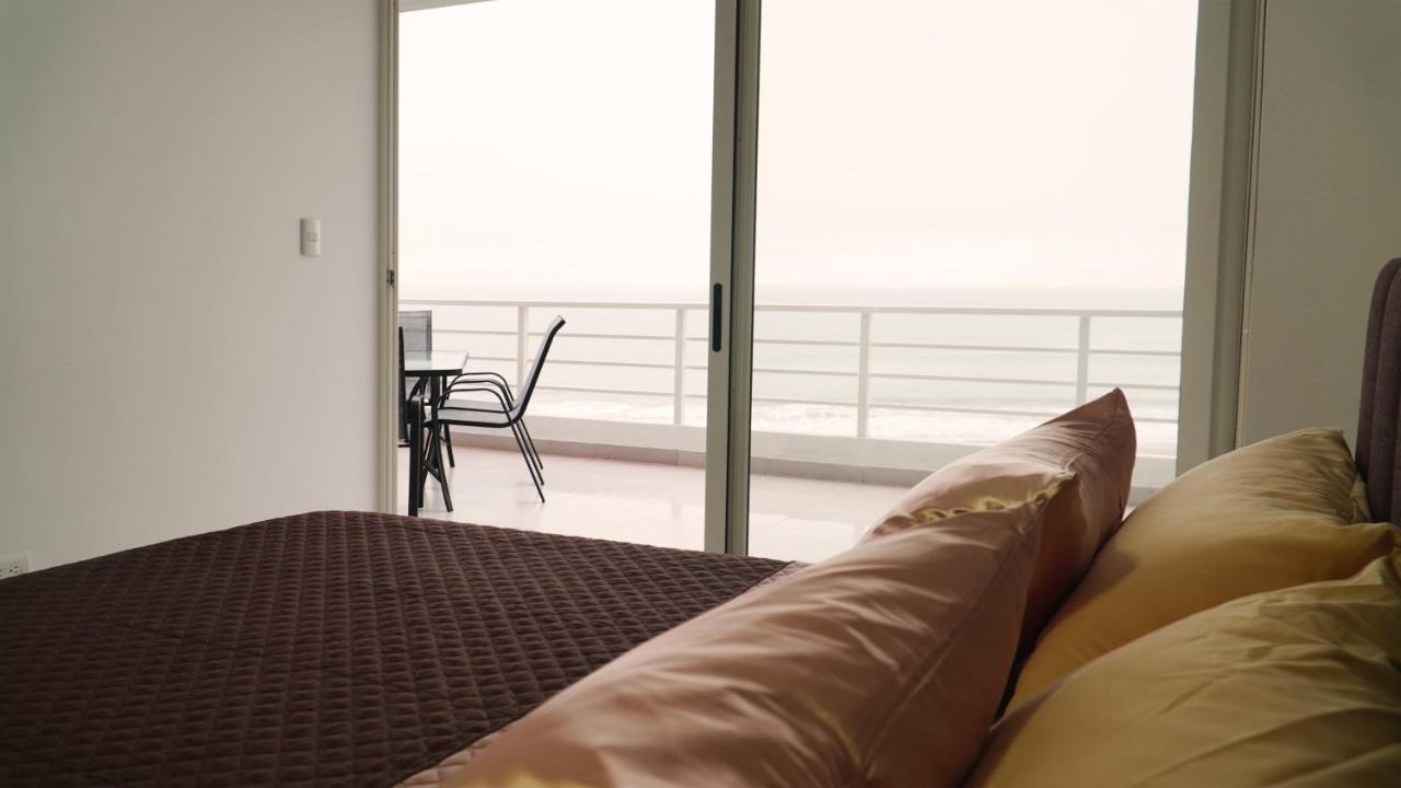 Ocean 2 Sea View Ocean Club